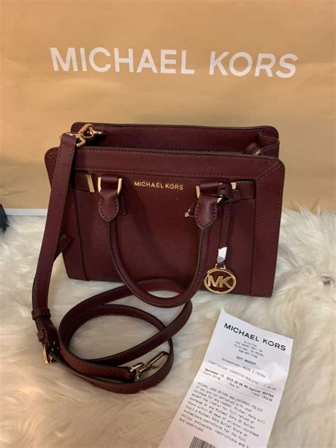 michael kors purse damage policy|Michael Kors refund policy.